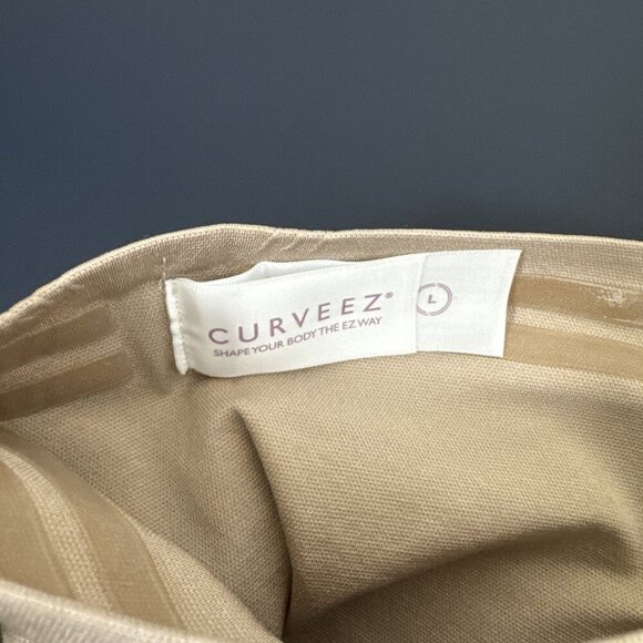 Curveez Women's L Firm Signature Control High Waist Boy Short Nude Beige NWT - Picture 5 of 14